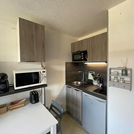 Cosy 4 Pers Avec Piscine Apartman